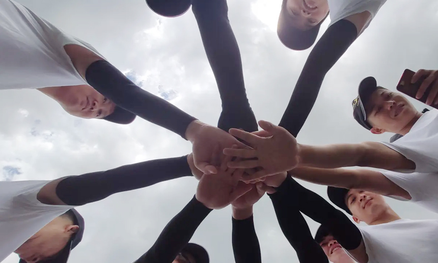 嘉信山海拓展團(tuán)——品嘗青島的海鮮特色，體驗(yàn)青島飲食文化